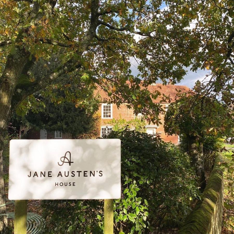 Winchester Retreat Leilighet Eksteriør bilde